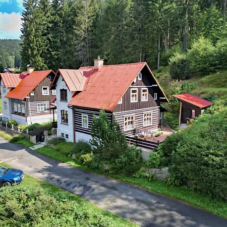 Steficka - Horska S Krbem Pro 8 Osob, Jizerske Hory Вилла *